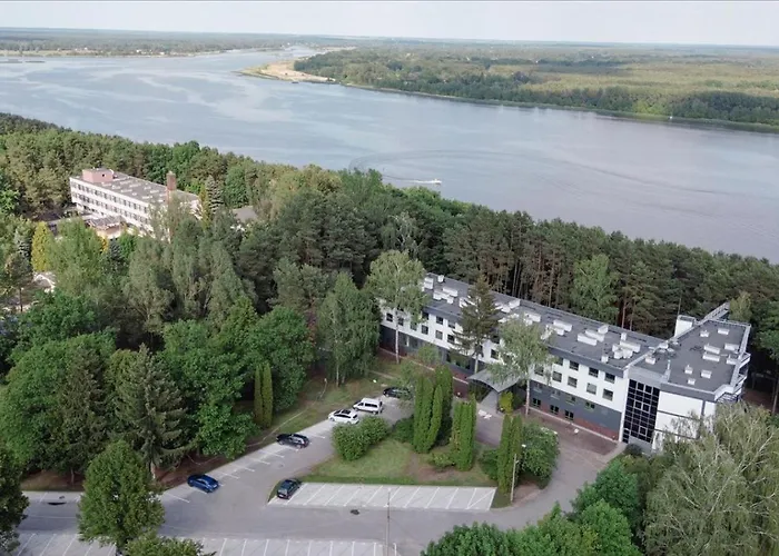 Cicha Przystan Nad Zalewem